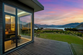 Mt Gold Haven - Sleeps 8 - Lake & Mountain Views